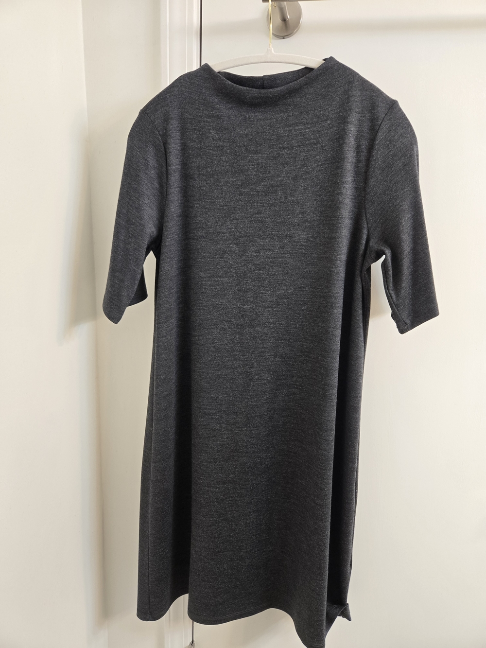 Eileen Fisher 100% Merino Wool Charcoal Gray Short Sleeve Shift Dress, Size S